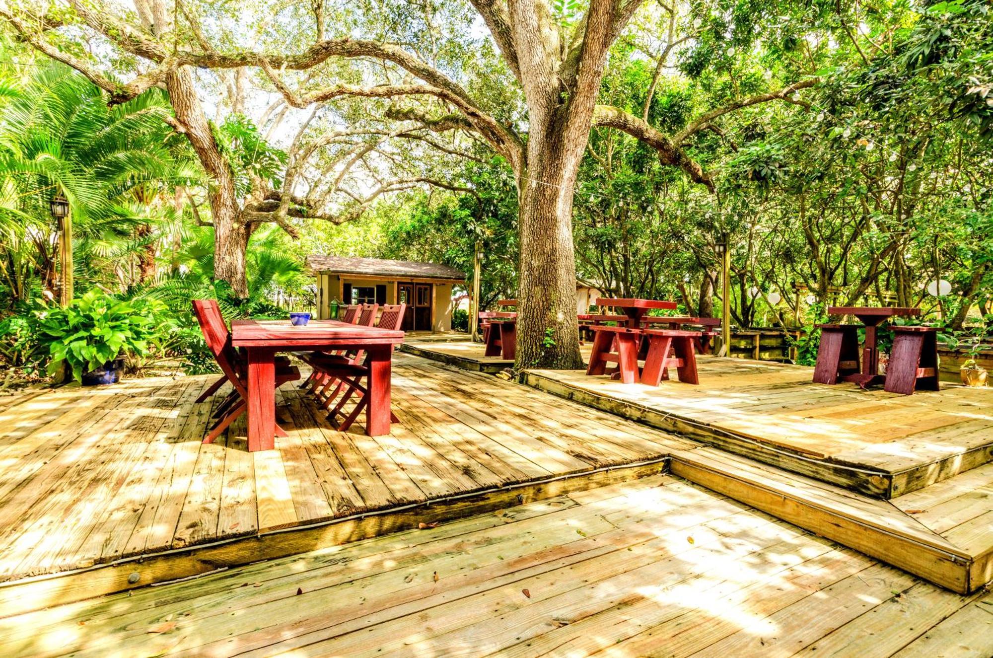 Magical Wonderkoi House In A Japanese Koi Garden Villa Miami Bagian luar foto